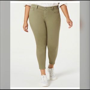 Celebrity Pink Olive Ankle Jeans